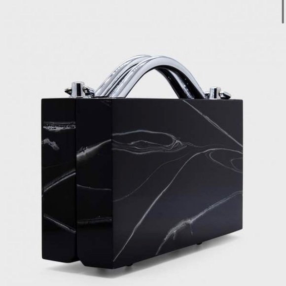 L'AFSHAR
Eugene black marble - Picture 2 of 4